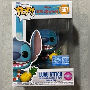 Luau Stitch (Flocked) Funko Pop #1567